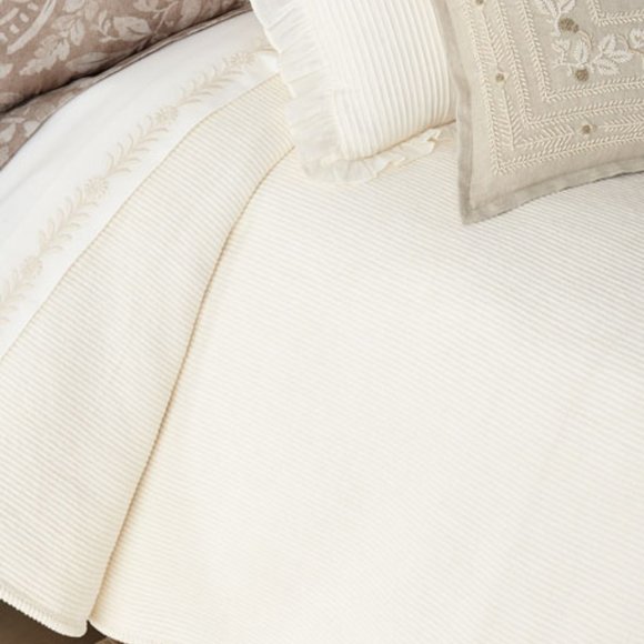 Final Price New Ralph LaurenCortona Bed Blanket